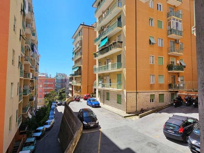 Appartamento in Vendita ad Genova - 59000 Euro
