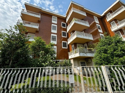 Appartamento in Vendita in Via Carlo Bugada a Cremona