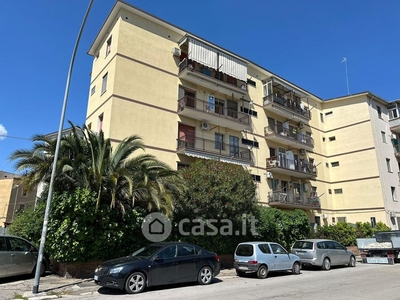 Appartamento in Vendita in Via Ordona - Lavello 4 a Foggia