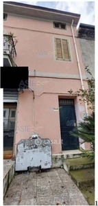 Appartamento in Vendita in Via Pistoiese 239 a Prato
