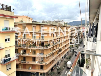 Appartamento in Vendita in Via trento 75 a Salerno