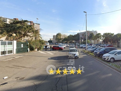 Appartamento in Vendita in Viale Alcide De Gasperi a Catania