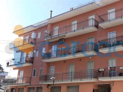 Appartamento Quadrilocale in vendita in Largo Senatore Italia, Palazzolo Acreide