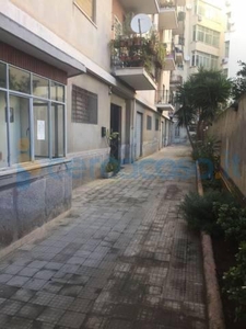 Appartamento Trilocale da ristrutturare in vendita a Palermo