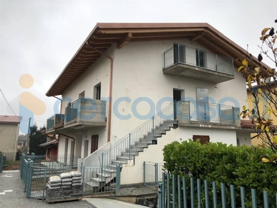 Appartamento Trilocale di nuova costruzione, in vendita in Via Augusto Tassetti, Sorisole