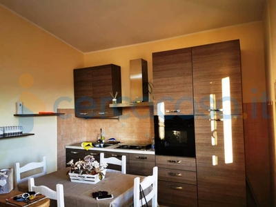 Appartamento Trilocale in vendita in Via Enrico Toti, Fara In Sabina