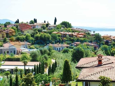 Bifamiliare di nuova Costruzione in vendita a Soiano Del Lago