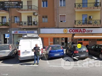 Capannone in Vendita in Via Is Mirrionis 108 a Cagliari
