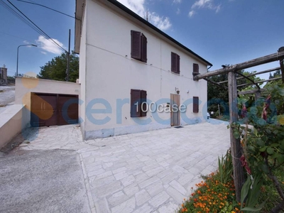 Casa semi indipendente in vendita a Castiglione D'Orcia
