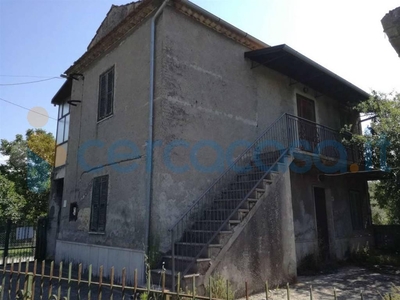 Casa semi indipendente in vendita in Via Pantano, Fontana Liri