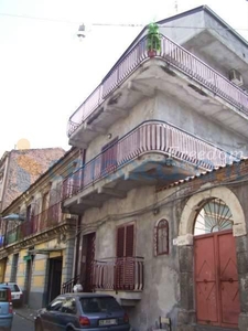 Casa singola in vendita a Catania