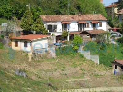 Casa singola in vendita a Mongardino
