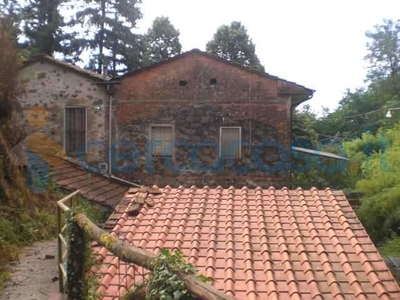 Casa singola in vendita in Matraia, Capannori