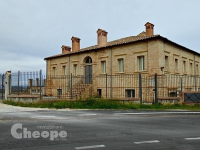 Lussuoso casale in vendita Strada per Casalincontrada, 58, Chieti, Abruzzo