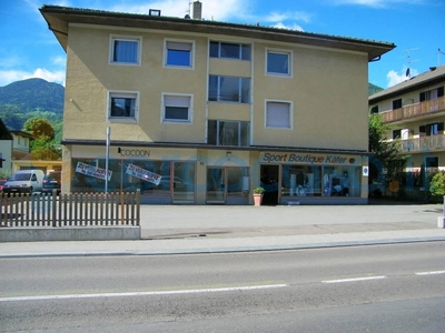 Negozio in ottime condizioni, in vendita in Via Bolzano 19, Lana