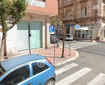 Negozio/Locale commerciale in Vendita in Via Cataldo Nitti a Taranto