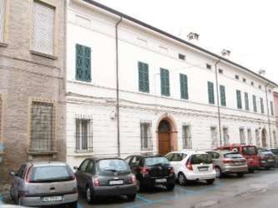 Palazzo in Vendita in Via dei Mille a Forlì