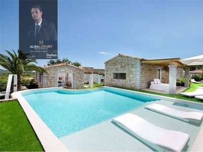 Prestigiosa villa di 1000 mq in vendita Via Cala Sinzias, Castiadas, Sardegna