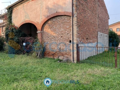 Rustico casale da ristrutturare, in vendita in Via Villaranza, Villafranca Padovana