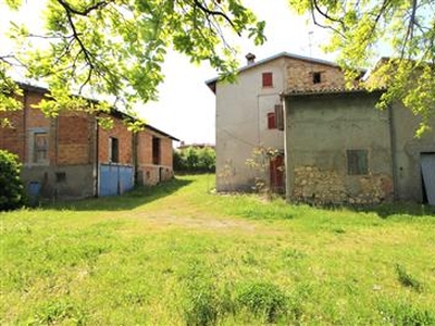 RUSTICO - da ristrutturare a Castello di Serravalle, Valsamoggia