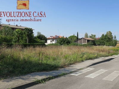 Terreno edificabile residenziale di 753 mq a San Canzian d'Isonzo