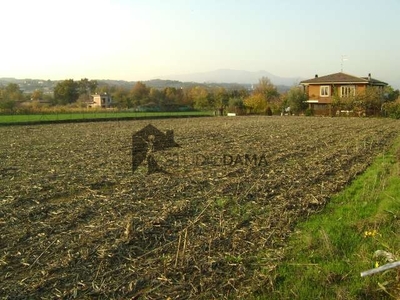 Terreno per piccolo intervento