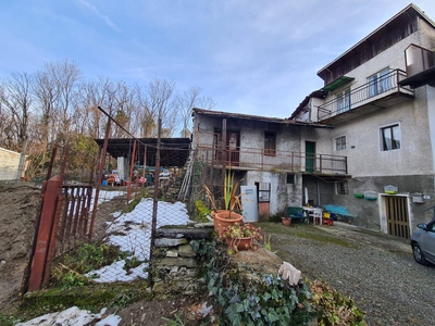 Vendita Casa semi indipendente, in zona CENTRO, COLICO