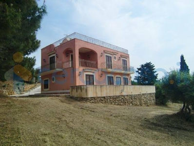 Villa in ottime condizioni, in vendita in Sovareto, Sciacca