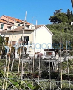 Villa in vendita a Lavagna