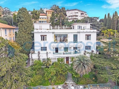 Villa in vendita in Corso Degli Inglesi 421, Sanremo