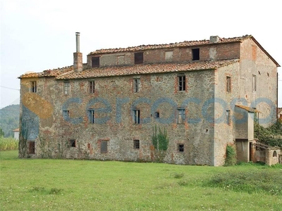 Villa in vendita in Gragnano, Capannori