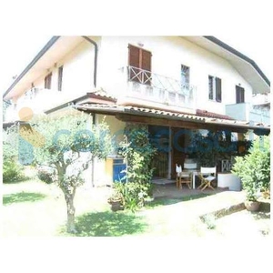 Villa in vendita in Quercioli / Rinchiostra, Massa