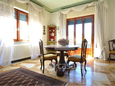 Villa in Vendita in Via di Moriano 3000 a Lucca