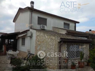 Villa in Vendita in Via Girasoli 153 a Taranto