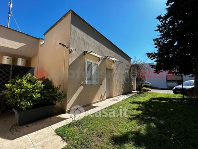 Villa in Vendita in Via Taranto 46 a Brindisi