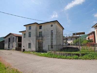 villa indipendente in vendita a Cornedo Vicentino