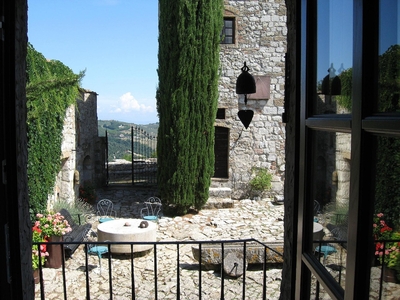 Appartamento con giardino vicino a Gambassi Terme