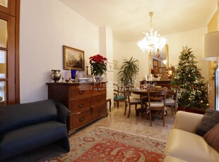 Appartamento di 111 mq a Reggio nell'Emilia