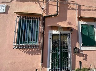 Appartamento in Vendita a Procida Procida