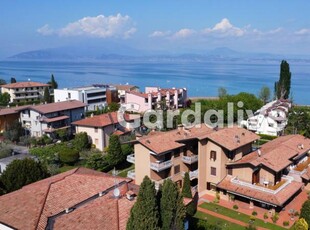 Appartamento in Vendita a Sirmione Colombare