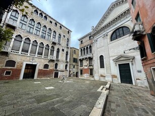 Attico - Mansarda in Vendita a Venezia Venezia