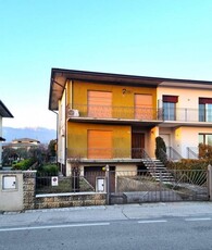 Casa Bi - Trifamiliare in Vendita a San Zenone degli Ezzelini Cà Rainati