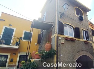 Casa indipendente in Vendita a Grottaferrata Vicolo Valle Violata