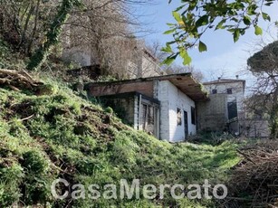 Casa indipendente in Vendita a Monte Porzio Catone Via Vicinale di Camandoli