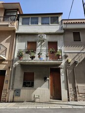 Casa indipendente in Vendita a Reggio di Calabria Via Gebbione
