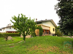 Casa indipendente in Vendita a Santa Maria La Longa Mereto di Capitolo