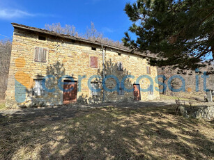 Lama Mocogno, loc. Pianorso, in splendida posizione panoramica, meraviglioso borgo in sasso.