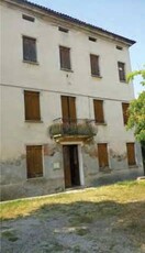 Palazzo - Stabile in Vendita a Battaglia Terme