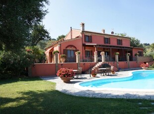 Prestigiosa villa di 591 mq in vendita, Potenza Picena, Marche