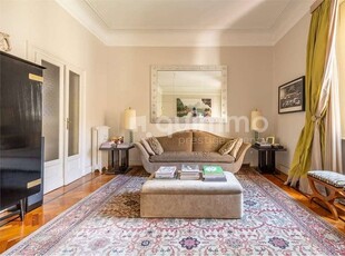 Prestigioso appartamento in vendita via Rosales, 3, Milano, Lombardia